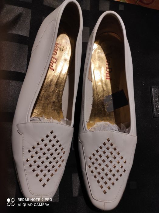 Buty damskie czółenka  40 skóra