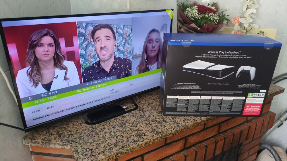 PlayStation 5 PRO (PS5) 2 TB Nova e Selada