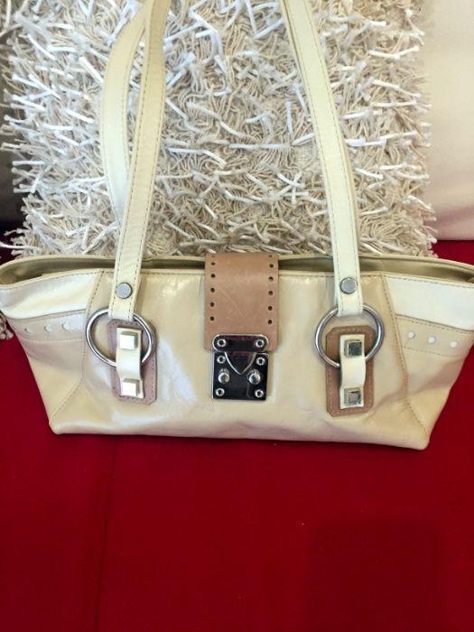 Сумка натуральная кожа.Feraud оригинал. Аргентина.