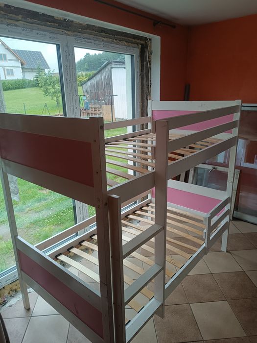 Łóżko piętrowe dla dzieci
