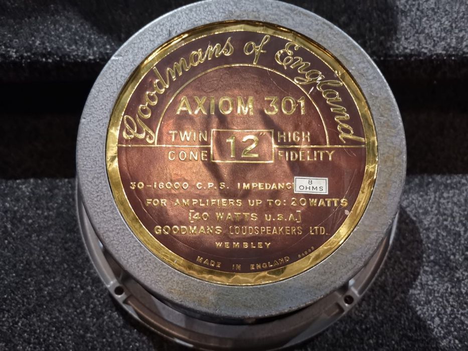 Kolumny Goodmans Axiom 301
