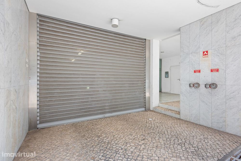 Penthouse Duplex T5 no topo das Avenidas Novas
