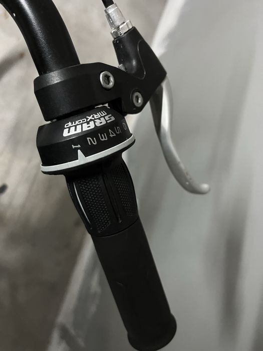 Bicicleta btwin como nova