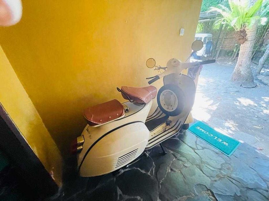Vespa classica 150CC