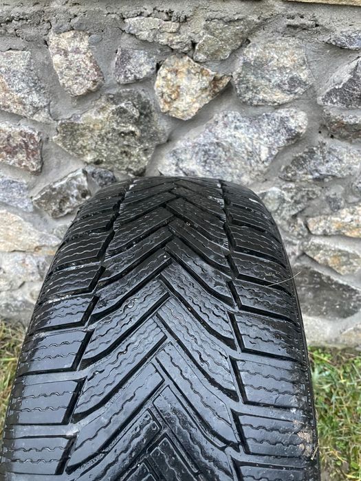 Шини Мішелін 205/55/17