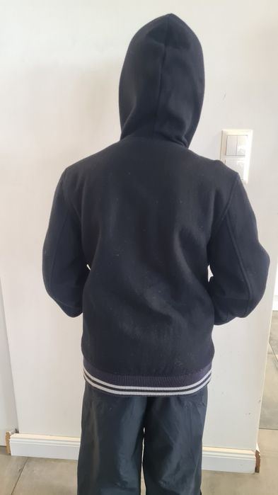 Kurtka Nike. 70% Wełna Wool. Czarna bomberka. Z kapturem.  Rozmiar S