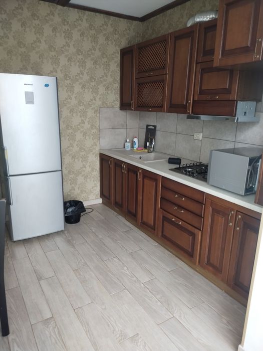 Квартира оренда подобова.Вул.  ЗСУ  пр-кт Свободи .Однокімна.Від  влас