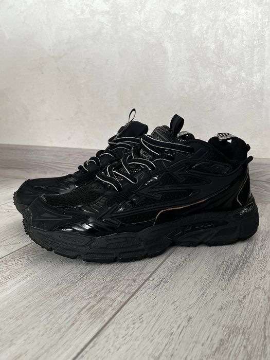 Off white be right back