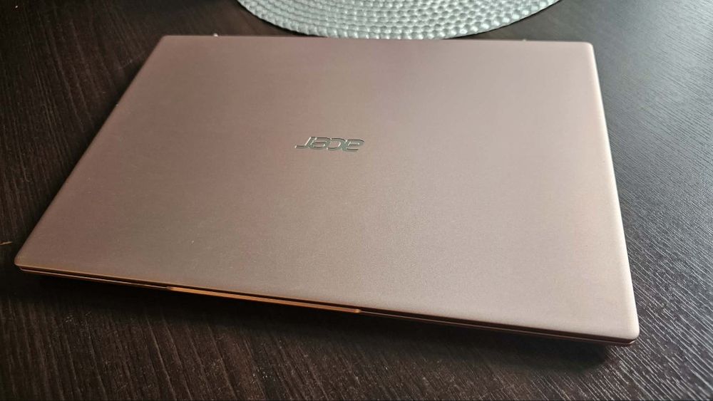 Jak nowy  Acer Swift 1 SF114-34 N4500 4GB 512GB SSD Win11