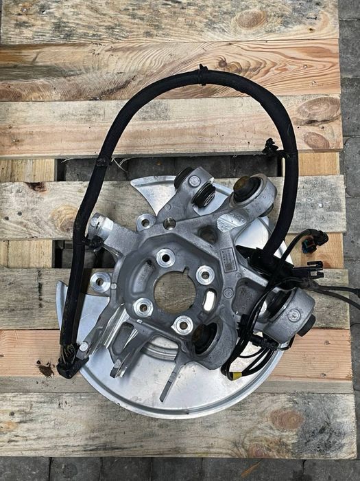 Супорт Tesla S