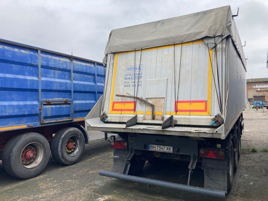 Причіп-самосвал MEGA, 2011 рік