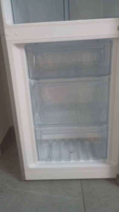 Frigorífico combinado AEG