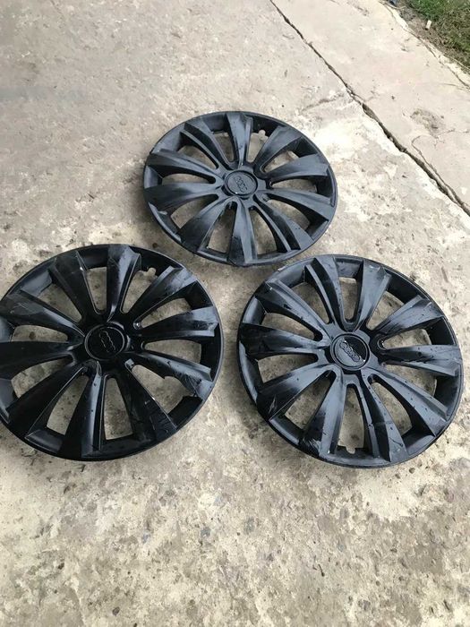 Ковпаки Audi (A4 B5) по одному