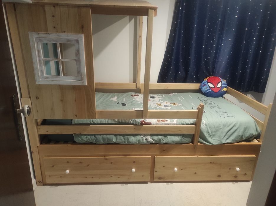 Cama criança em pinho