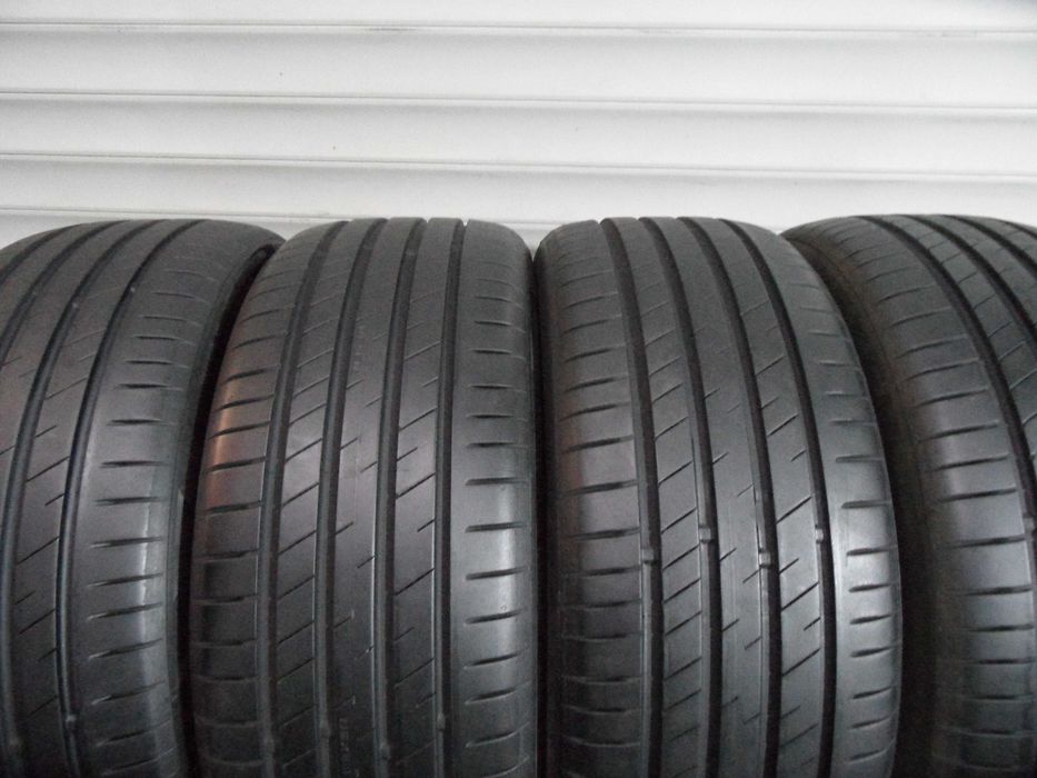 54 opony letnie 215/45/17