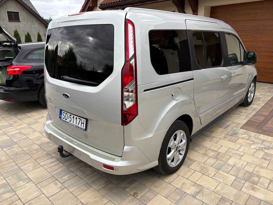 Ford Tourneo Connect Titanium 1.5 TDCi 115 KM