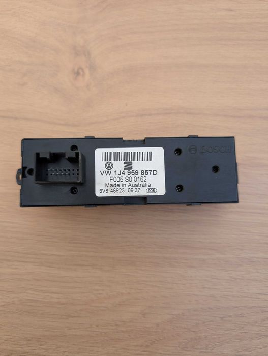 Interruptor de vidro SEAT Leon 1m