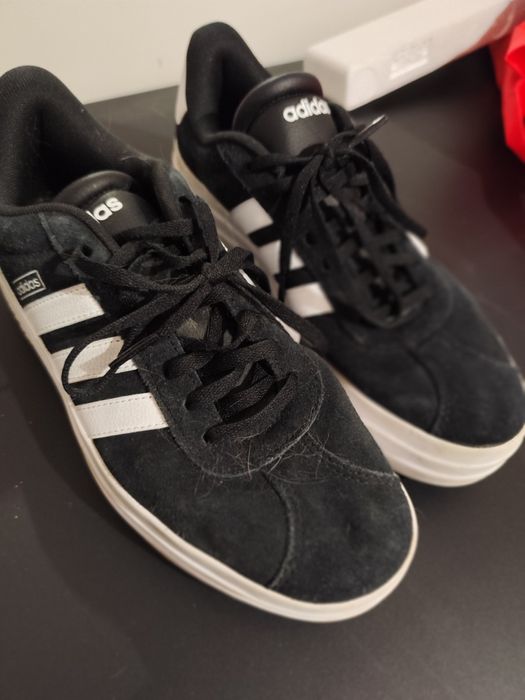 Tenis adidas plataforma 40