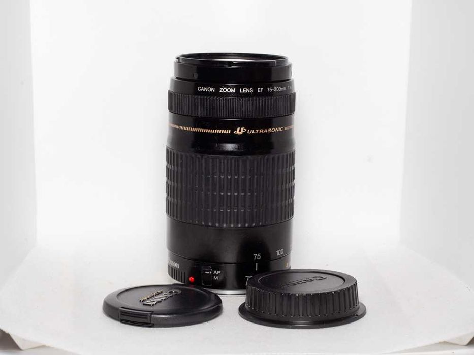 Lente / Objectiva Canon EF 75-300mm 1:4-5.6 (Ler Descrição)