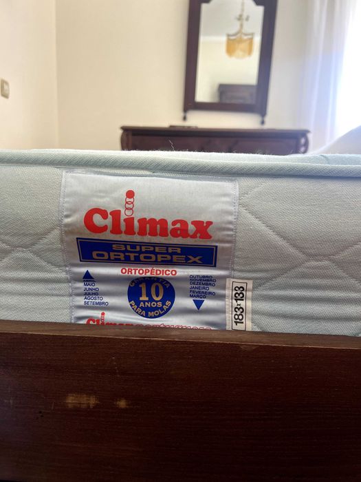 Mobília completa com colchão