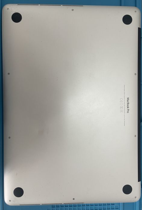 MacBook Pro 2015 A1398505991602258595842