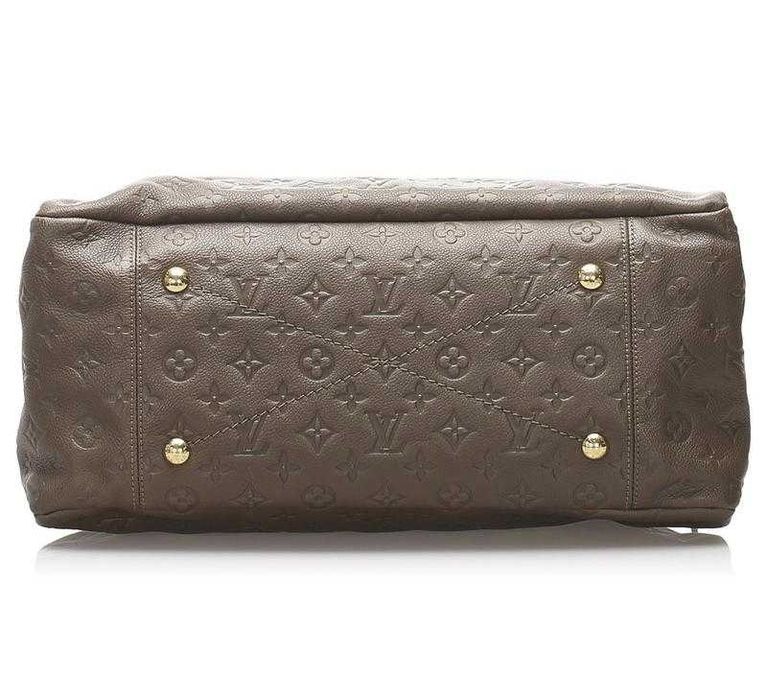 Новая сумка louis vuitton с художественной монограммой