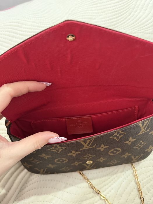 Torebka Louis Vuitton Pochette