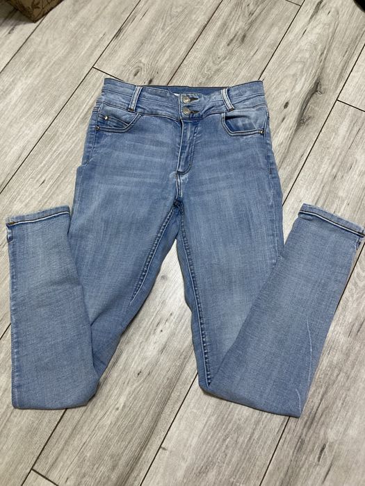 Spodnie damskie slim, rozmiar 36, Reserved