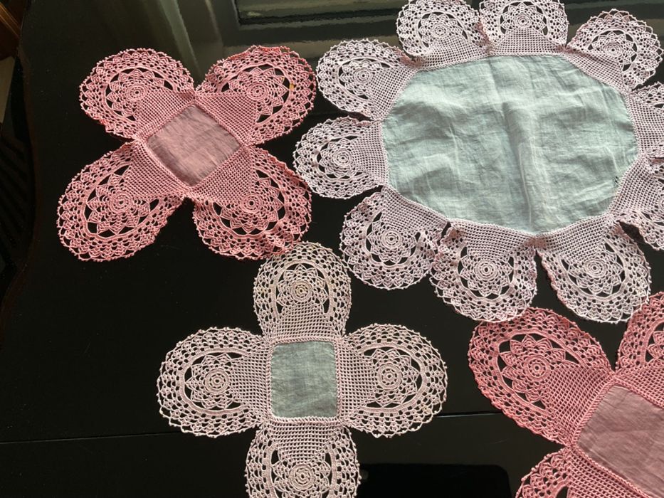 Naperons em crochet antigos de linha fina