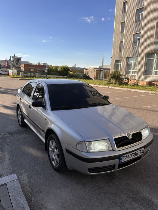 Продам skoda tour