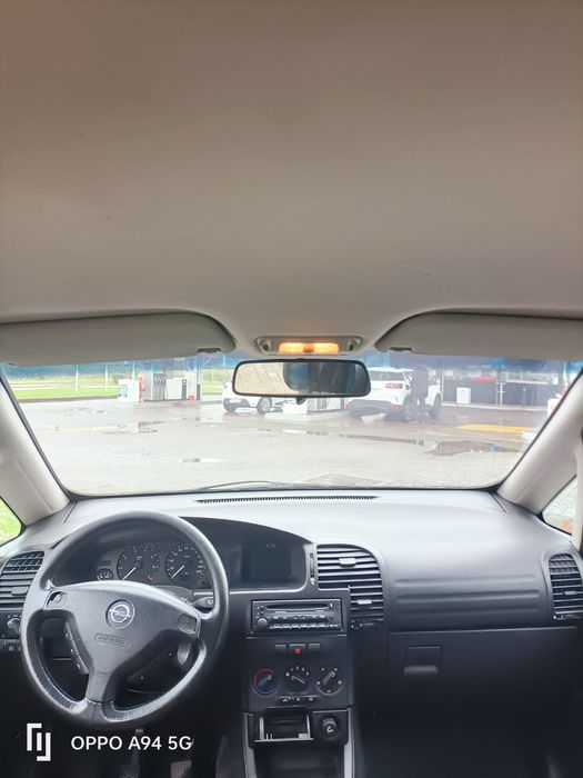 Opel Zafira 1.6 16v gasolina