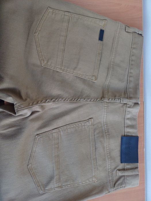 Бежевые джинсы QUIKSILVER оригинал slim 34×32
