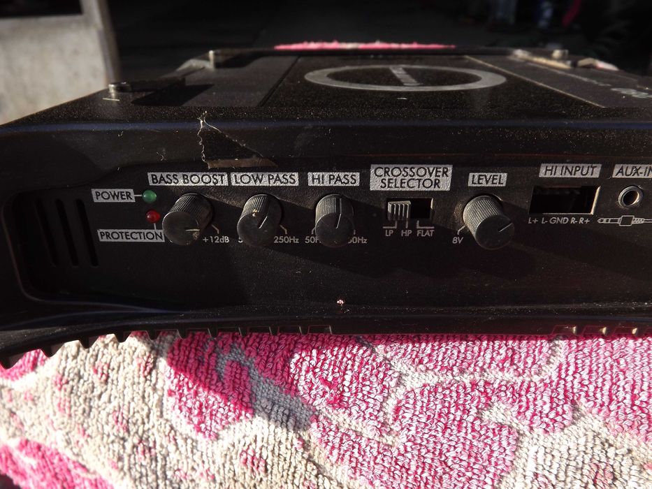 Усилитель Blaupunkt GTA 280