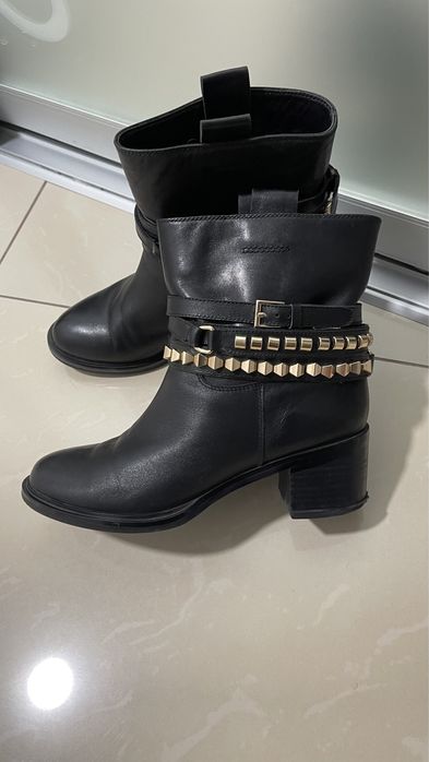 Ботинки весняні