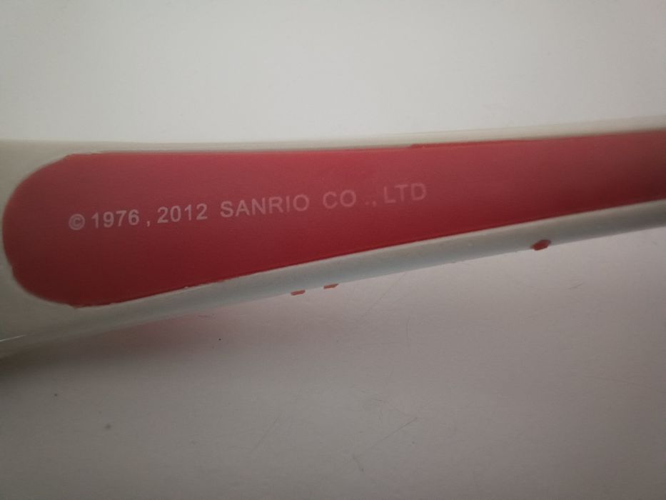 Óculos de sol Hello Kitty infantis