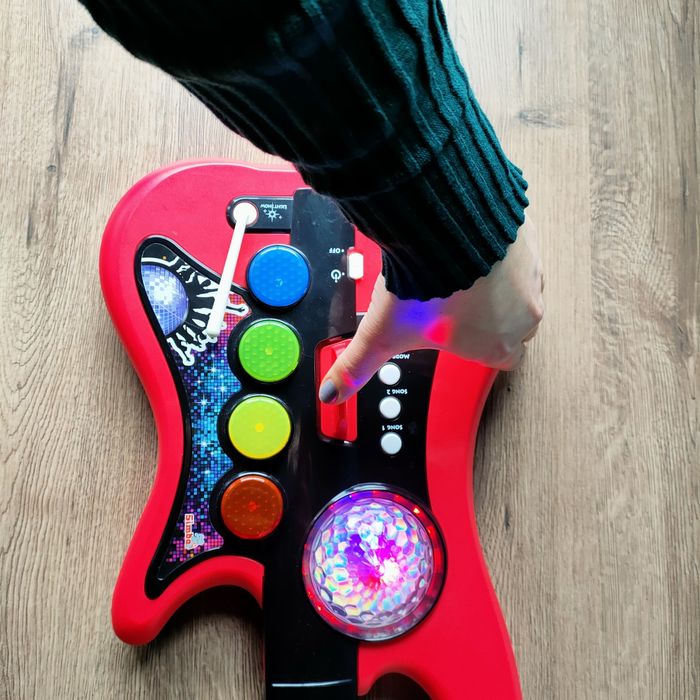 Gitara elektryczna dla dziecka