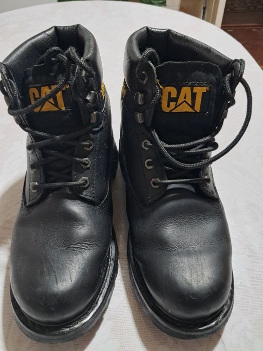 Ботинки катерпілер