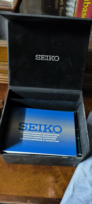 Relógio Seiko Sportura Kinetic Direct Drive