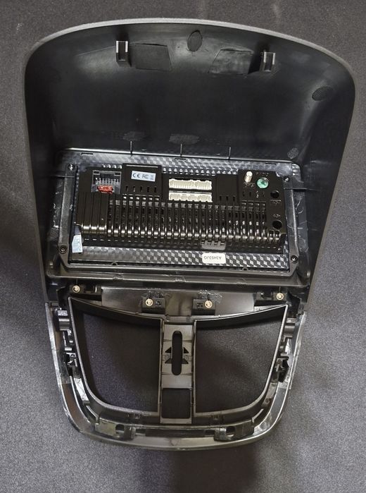 Магнітола pegeot 207