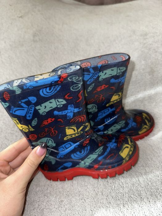 Резинові чоботи