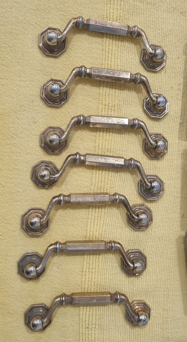 Puxadores de Gavetas ou Portas vários ver fotos