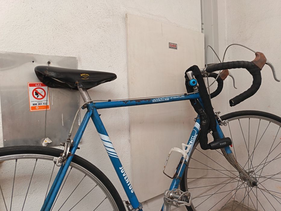 Bicicleta antiga corrida Juventus