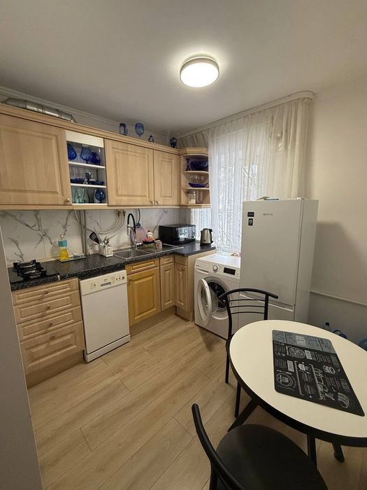 ОРЕНДА Кімнати, ЦЕНТР, Кн.Ольги, д/дівчини !!!