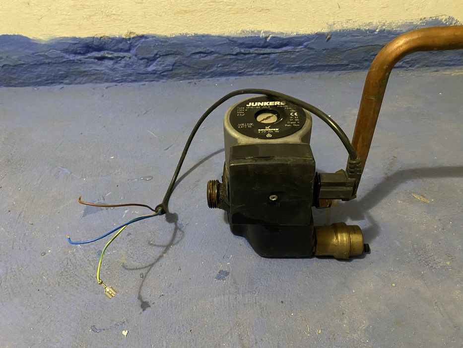 Pompa wody junkers do kotla gazowego