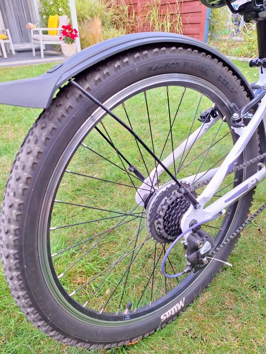 Rower junior Unibike Roxi 24 cale Stan idealny