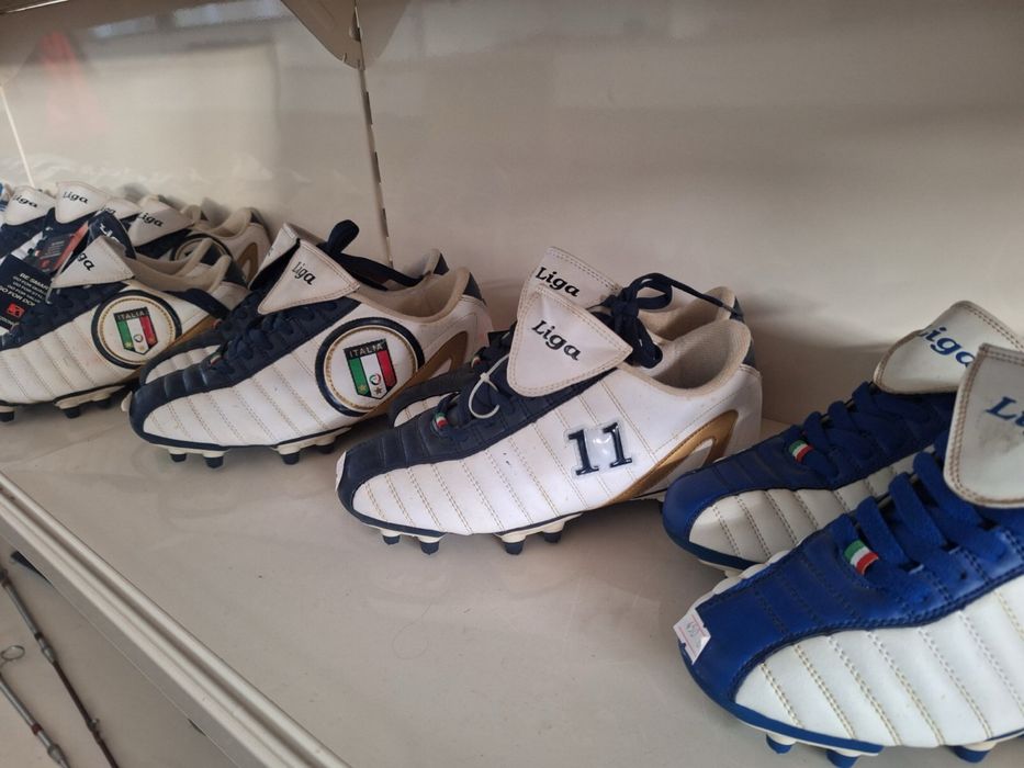 Продам бутси