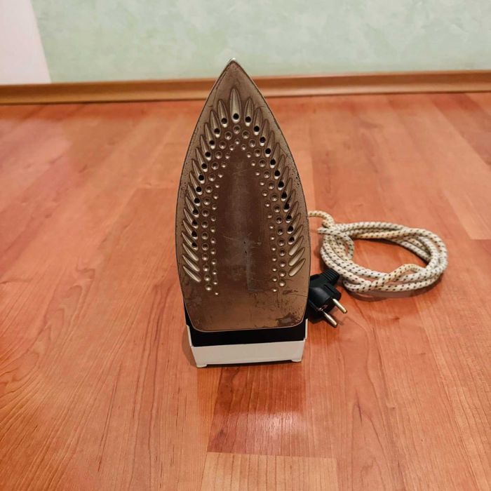 Праска Рanasonic  NI-S 200ts