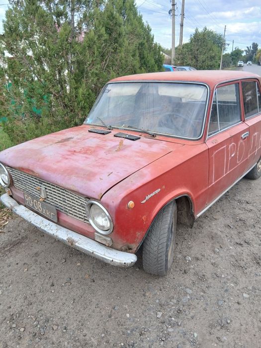 Продам ваз 21013