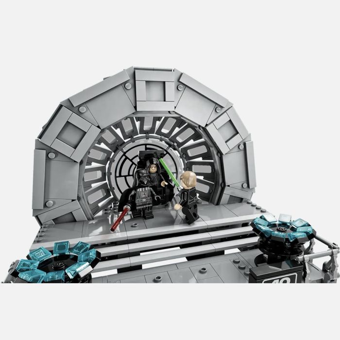 LEGO Star Wars 75352 Emperor’s Throne Room Diorama