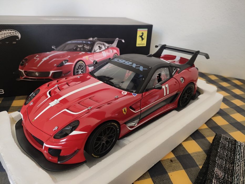 Ferrari 599xx Evo Hot wheels elite 1/18
